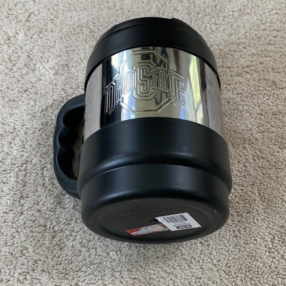 64 oz Embossed OSU Ohio State University Buckeyes “GO BUCKS” Insulated Thermos - Picture 5 of 10